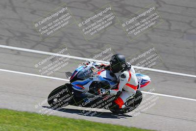 media/Apr-23-2022-Fastrack Riders (Sat) [[cb2d6ae73d]]/LEVEL 3/1115AM TURN 3 AND 4/